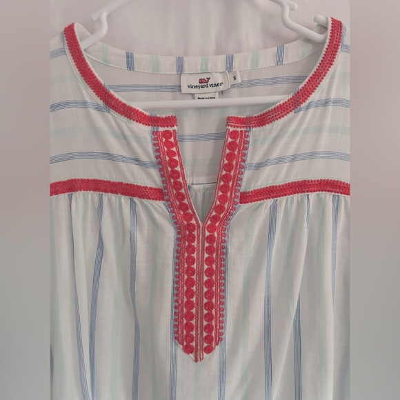 Vineyard Vines Blue White Stripe Pink Embroidered Boho Blouse Tunic Top Size S - Picture 6 of 10